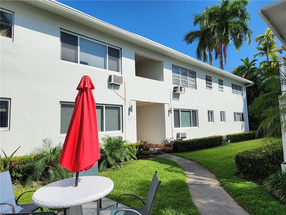 624 Antioch Ave #18