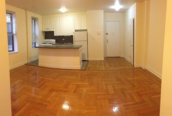 2nd image of 105 Pinehurst Ave APT 55