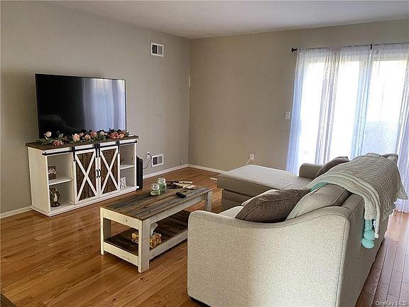 2nd image of 99 Boniface Dr APT 2A