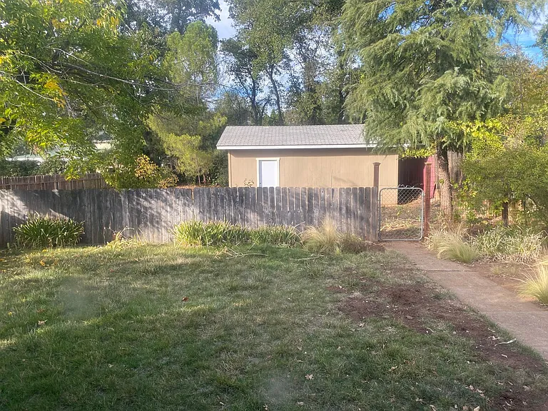 4745 Red Bluff St — Photo 16