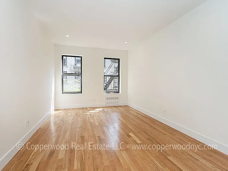 121 E 82nd St #16 — Photo 1