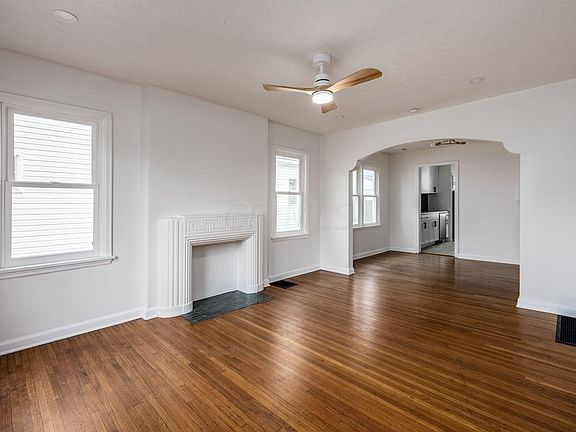 3rd image of 1442 E 20th Ave