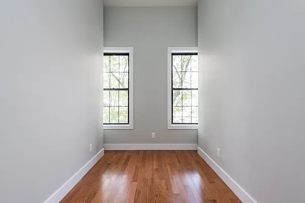 Rented by Nooklyn NYC LLC | media 21