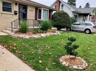 2604 Grove Ave, Racine, WI 53405