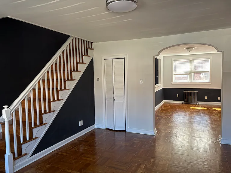 6835 Souder St — Photo 4