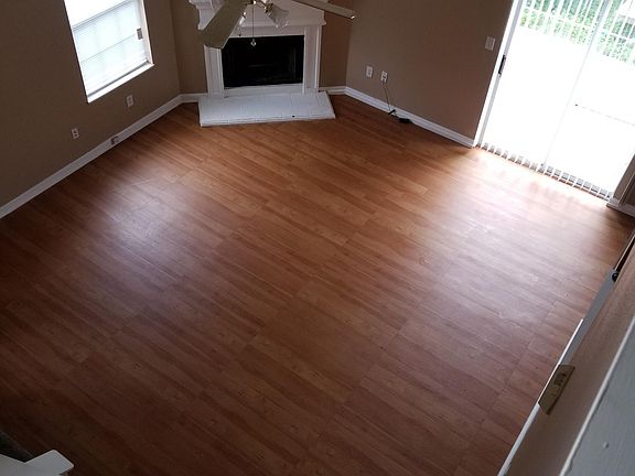 2nd image of 5877 Ravensway Dr