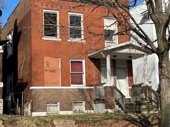 4435 Red Bud Ave, Saint Louis, MO 63115