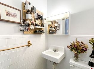 278 Harvard St APT 3, Cambridge, MA 02139