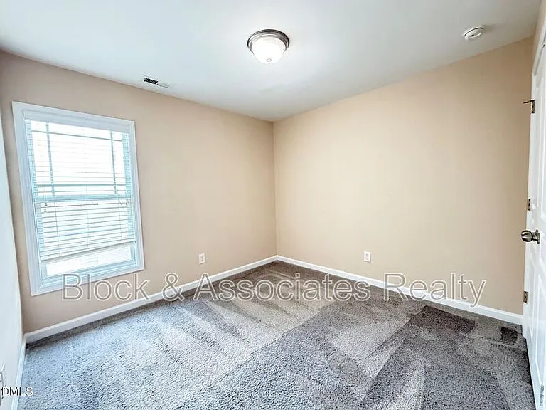 705 Keystone Park Dr #26 — Photo 20