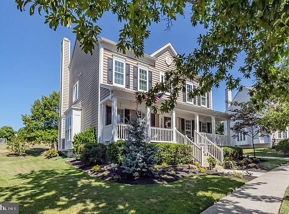 2nd image of 431 Pierce Dr
