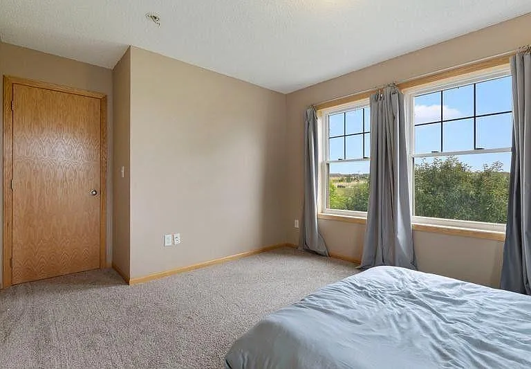 632 Gateway Pl — Photo 14
