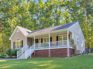 2536 Holland Creek Rd, Louisa, VA 23093