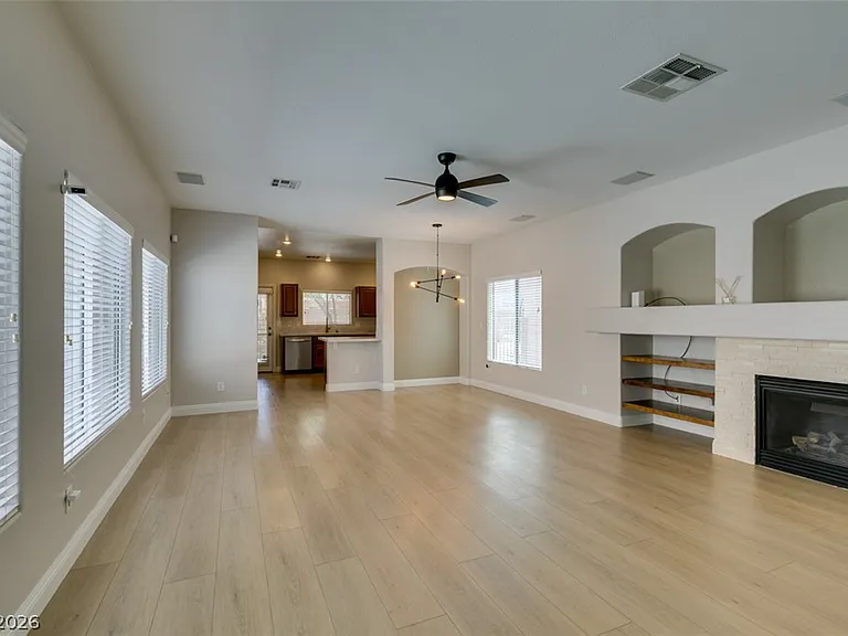 8909 Houston Ridge Ave — Photo 26