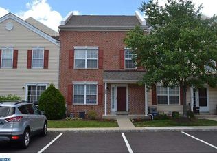 110 Westminster Ct, Harleysville, PA 19438