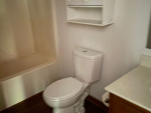 3rd image of 27 Puma Ln #B