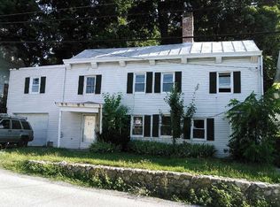 17 Quaker Hill Rd, Pleasant Valley, NY 12569