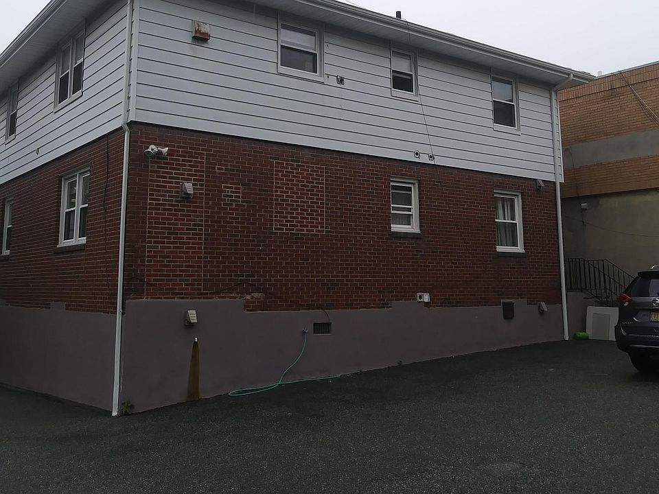 1st image of 1626 Palisade Ave Ste 3