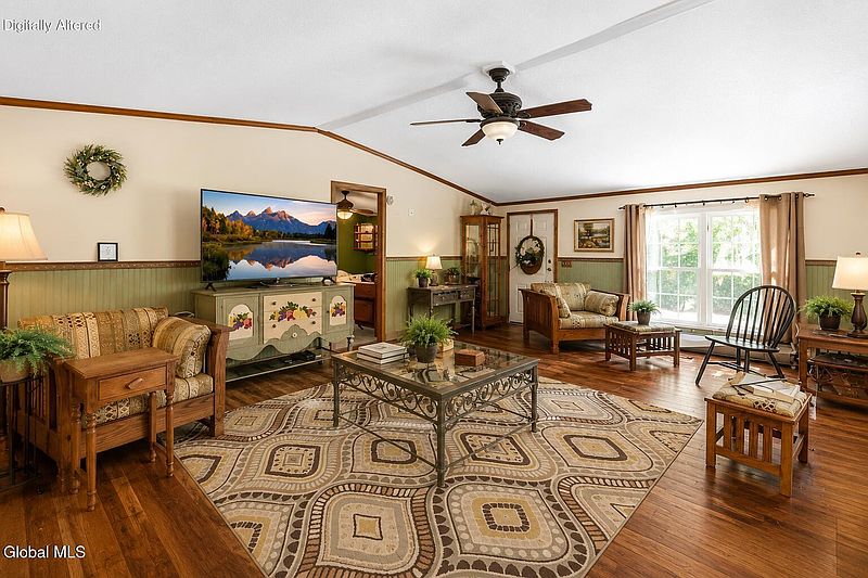 3rd image of 480 Honeywell Corners Road