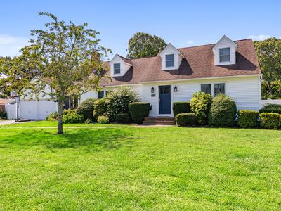 135 Sunrise Ave, Riverhead, NY, 11901
