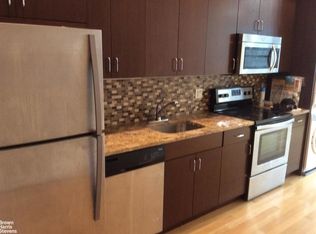 328 9th St #1, Brooklyn, NY 11215