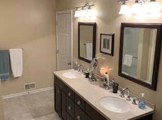 12500 Holly Ln NE, Greenville, MI 48838