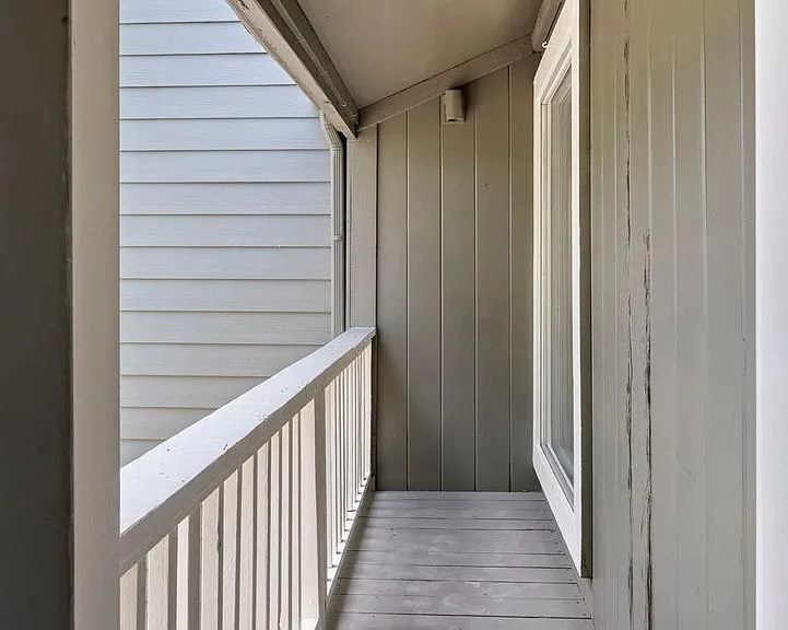 206 Waters Edge — Photo 21