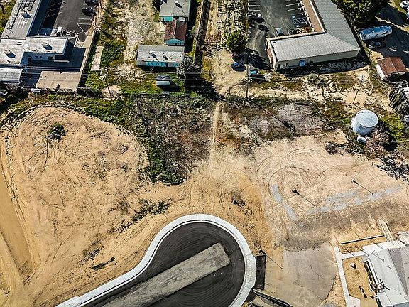 3rd image of 0 Golden Spur St