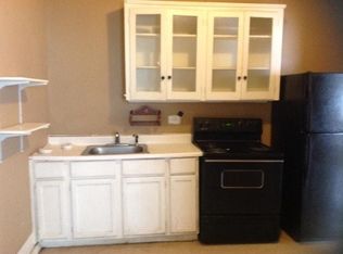 106 Hollenbeck Ave APT 3, San Antonio, TX 78211