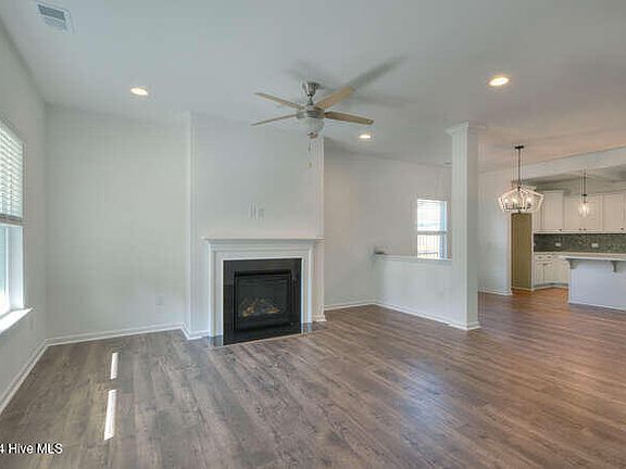 3rd image of 9283 National Avenue NE #61