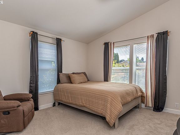 3rd image of 164 Jacob Hale Way