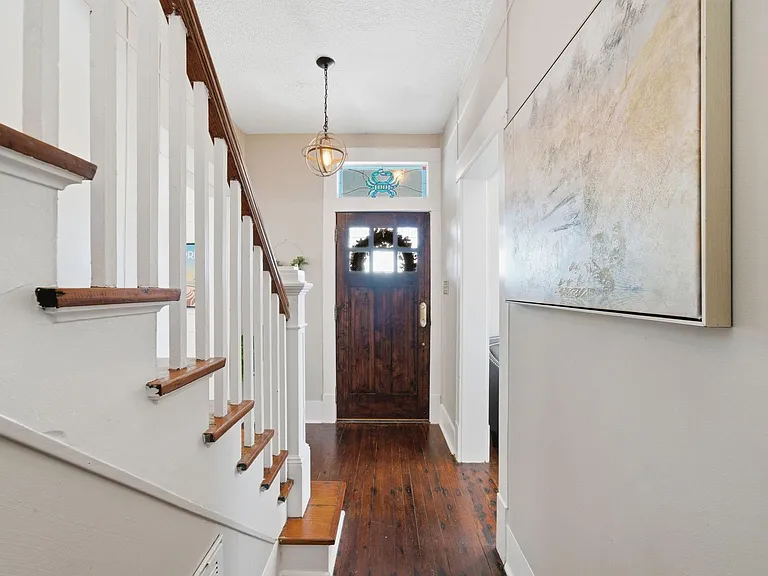 1001 Avenue K — Photo 19