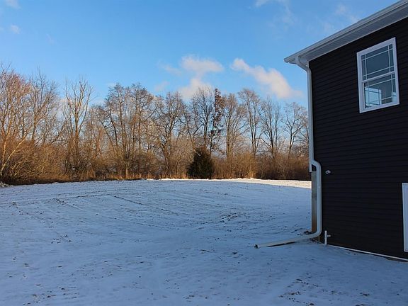 3rd image of 1257 Breezy Ln #62