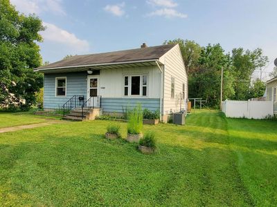 1322 W 2nd St, Eveleth, MN, 55734