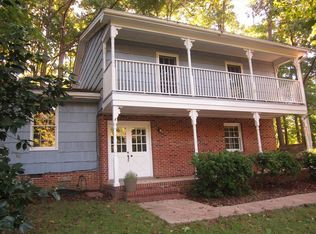 815 Ellynn Dr, Cary, NC 27511