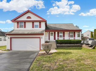 724 Green Castle Ct, Dundee, IL 60118