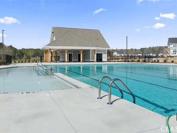 1545 Riverpoint Drive #5E, Bogart, GA 30622