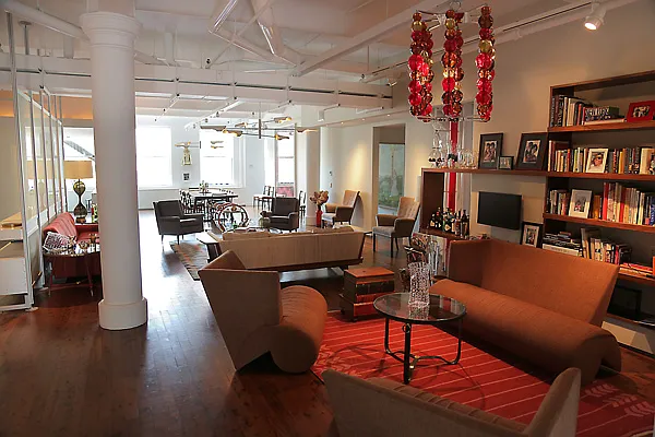 Sold by Marilyn Ontell, LREB | media 19