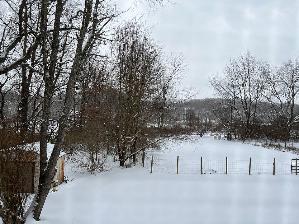 1st image of 2205 Meadowbrook Dr #2