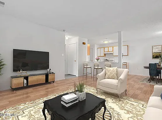 1 bed, 702 sqft, $2,300 — Photo 3