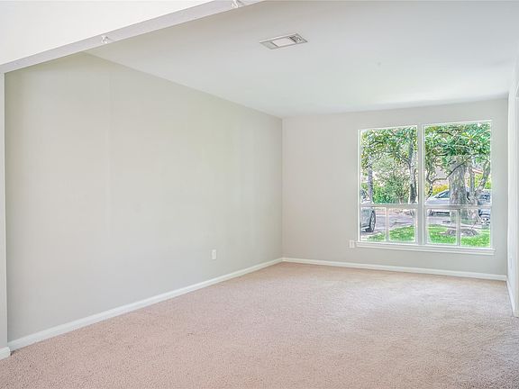4th image of 11930 Ashcroft Dr