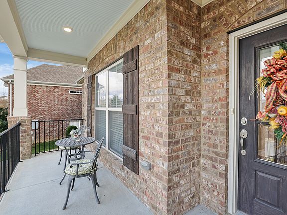 5th image of 1357 Duns Ln