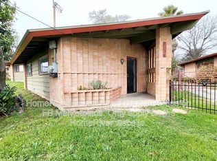 2038 Bandera Rd, San Antonio, TX 78228