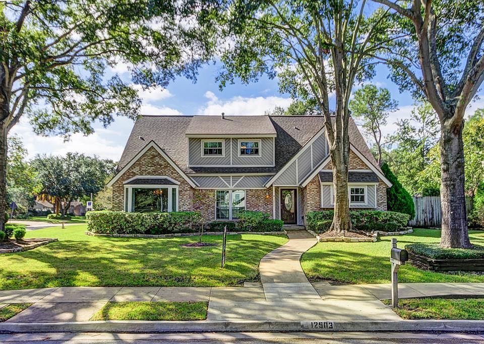 1st image of 12503 Briar Forest Dr