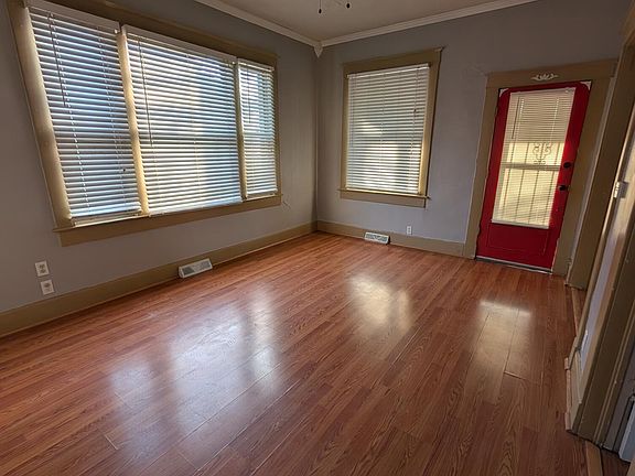 4th image of 511 S Connor Ave