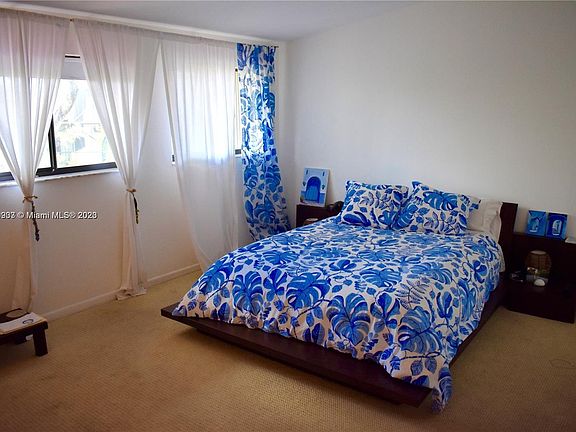 4th image of 3843 Alcantara Ave #76B