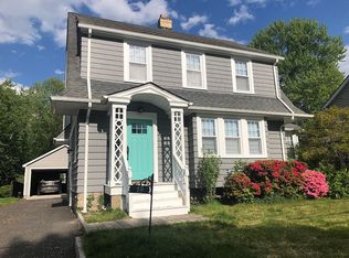 19 Clinton Ave, New Providence, NJ 07974