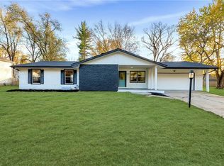 113 James St, Buckner, MO 64016