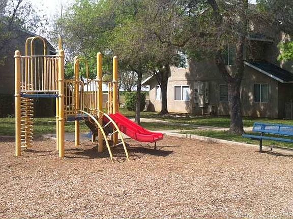 3rd image of 1555 South Ave #11714343