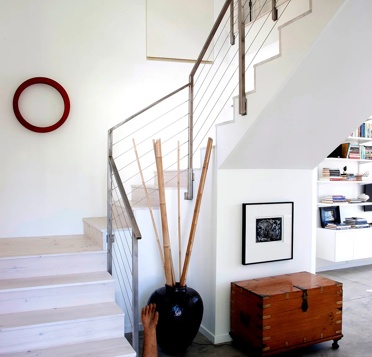 5104 N Maryland Ave — Photo 2