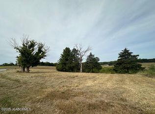 Peaceful Rdg, Jefferson city, MO 65101